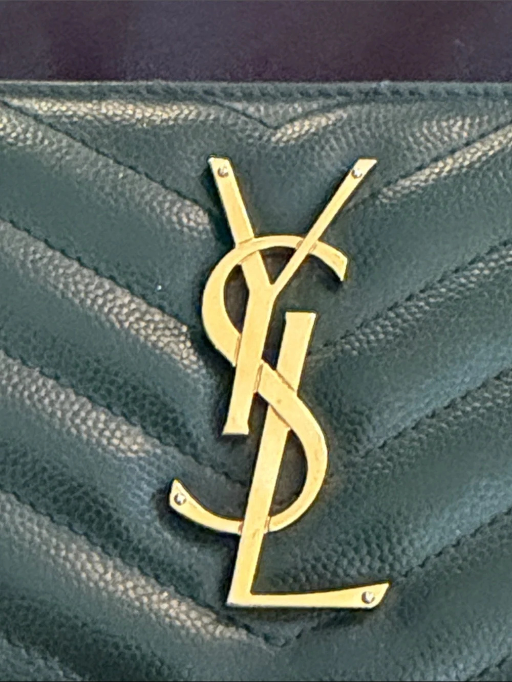 CASSANDRE MATELASSÉ ZIP AROUND WALLET IN GRAIN DE POUDRE LEATHER - Picture 9 of 12